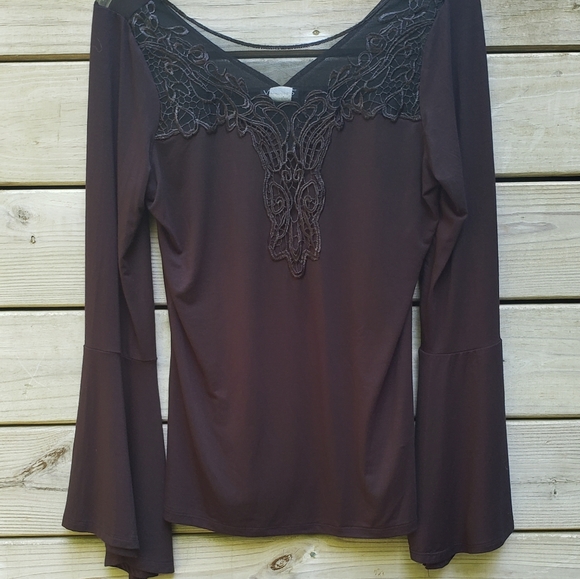 VENUS Tops - Venus Sexy Boho Bell Sleeve Top 😍